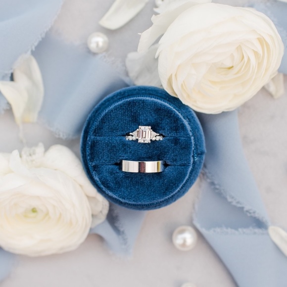 Circular Blue Velvet Ring Box (w/ Lid) - Picture 1 of 4